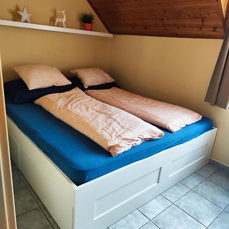 Szigeti Apartmanhaz Pécs Zewnętrze zdjęcie